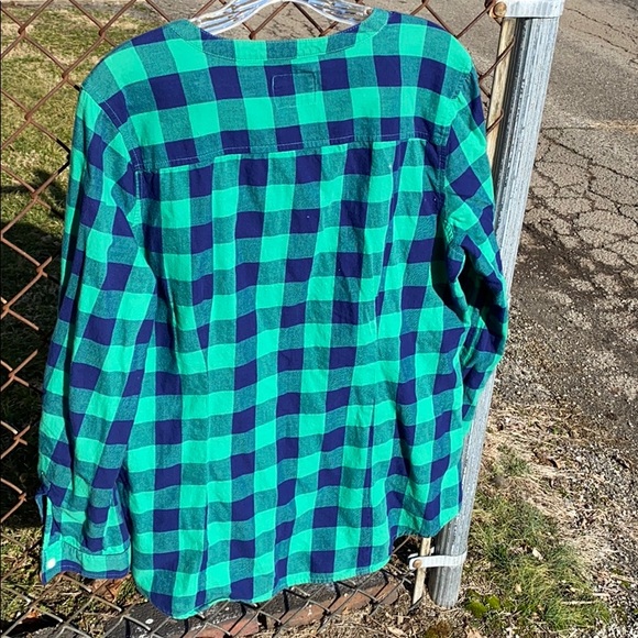 Old Navy Plaid Shirt/Blouse/Top Size L - Picture 2 of 6